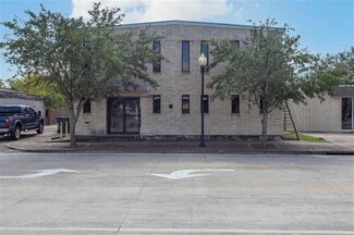 2493 Calder St, Beaumont, TX 77702