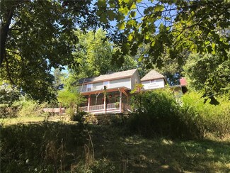 376 Dairy Hollow Rd, Eureka Springs, AR 72632
