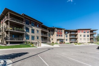 6100 Kings View Dr Unit 206, Grand Forks, ND 58201