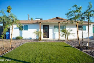 2019 W Wayland Rd, Phoenix, AZ 85041