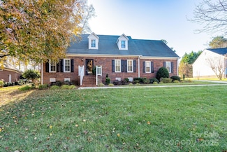 621 Peace Haven Rd, Kannapolis, NC 28083