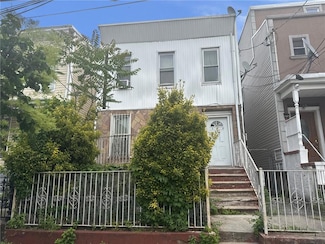 399 Warwick St, Brooklyn, NY 11207