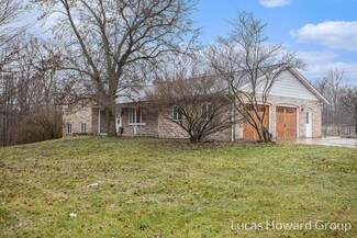 5787 N 32nd St, Richland, MI 49083