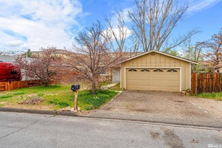 80 Zircon Dr, Reno, NV 89521
