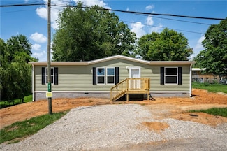 904 Ferguson Ln, Corydon, IN 47112