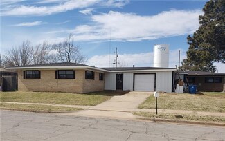 309 Cimarron Rd, Foss, OK 73647