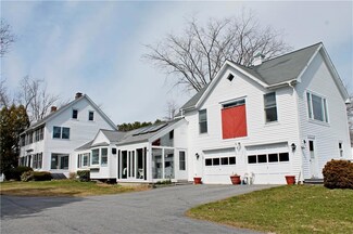 121 Federal St, Wiscasset, ME 04578