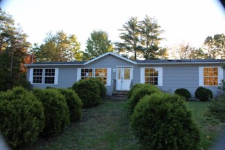 1444 S Sullivan Rd, Ravenna, MI 49451