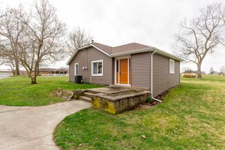 2777 Hoyt St, Niles, MI 49120