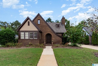 3902 James Hill Cir, Hoover, AL 35226