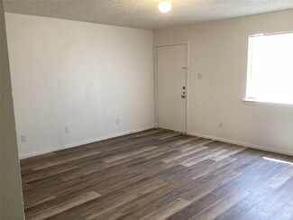 300 State Highway 78 S Unit 117, Farmersville, TX 75442