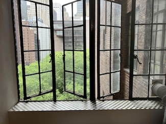 45 Tudor City Place Unit 1014, New York, NY 10017