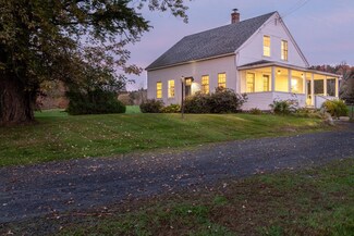 262 Cochran Rd, Morrisville, VT 05661