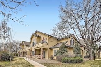 8623 E Dry Creek Rd Unit 421, Englewood, CO 80112