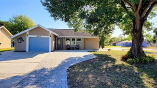 2015 Schooner Dr, Labelle, FL 33935