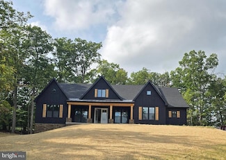 35 Watoga Ct, Harpers Ferry, WV 25425