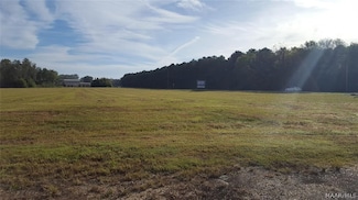 1480 Elmore Rd, Wetumpka, AL 36092