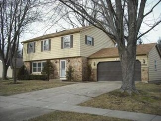1770 Devonshire Ct, Elgin, IL 60123
