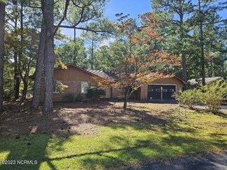 3 Golfview Ct, Carolina Shores, NC 28467