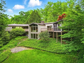 314 Winters Rd, Butler, PA 16002