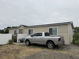 226 Owyhee Ln Unit 46, Roseburg, OR 97471