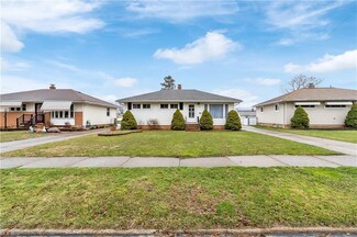 4615 Memphis Villas S, Cleveland, OH 44144