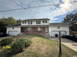 5704 W Legion Hall Rd, Dunlap, IL 61525