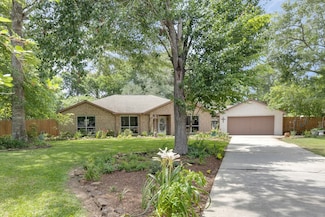 24930 Plantation Estates Ave, Porter, TX 77365