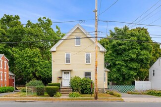 44 Lynn St, Peabody, MA 01960