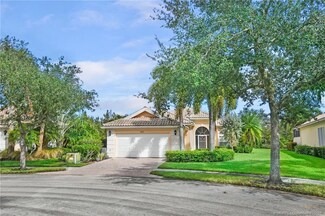 8913 SE Hawks Nest Ct, Hobe Sound, FL 33455