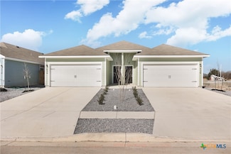 3428 Scott Cir, Seguin, TX 78155
