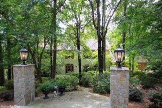 38 River Ridge Cir, Little Rock, AR 72227