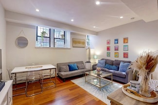 38-40 Saint Botolph St Unit B3, Boston, MA 02116