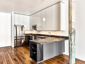 520 State Rd Unit 203, North Adams, MA 01247