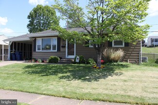 19 Richard Ave, Middletown, PA 17057