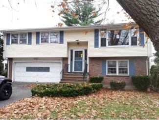 47 London Ave, Quincy, MA 02171