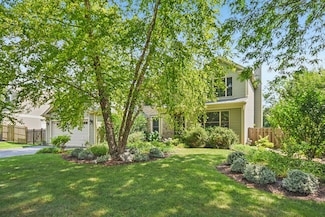 761 Mayfair Ln, Algonquin, IL 60102