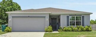 2202 SE Trillo St, Port St. Lucie, FL 34952