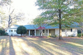 24 Robbie Ln, Waynesboro, MS 39367