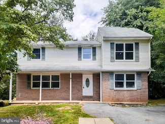 6 Pegram Rd, Owings Mills, MD 21117