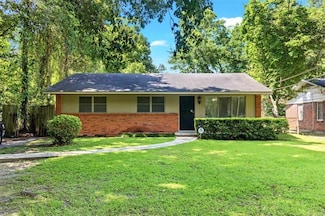 2306 Fairway Dr, Mobile, AL 36606