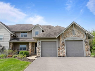 617 Eagleton Dr, Lake Geneva, WI 53147