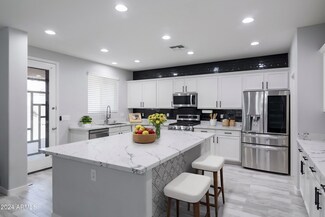 2066 S Martingale Rd, Gilbert, AZ 85295