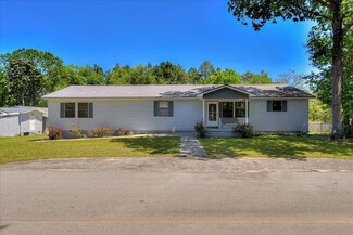 21 McClenden St, Warrenville, SC 29851