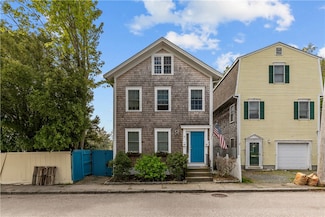12 Callender Ave, Newport, RI 02840