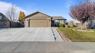 3906 S Quincy St, Kennewick, WA 99337