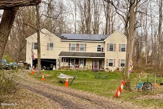 888 River Rd, Schodack Landing, NY 12156