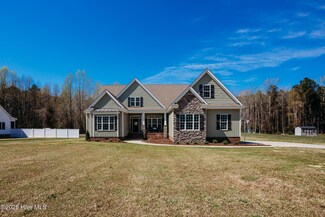 6720 Colleen Rd, Rocky Mount, NC 27803