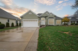 4453 E Forest Glen Ln, Lakeside Marblehead, OH 43440