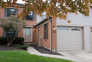 5375 Londonderry Dr, Cincinnati, OH 45241